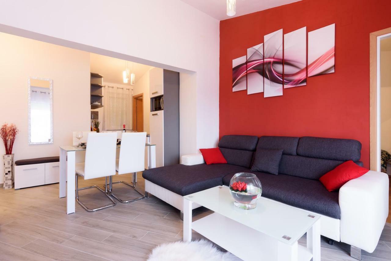 Apartmani Judita Zadar Exterior foto