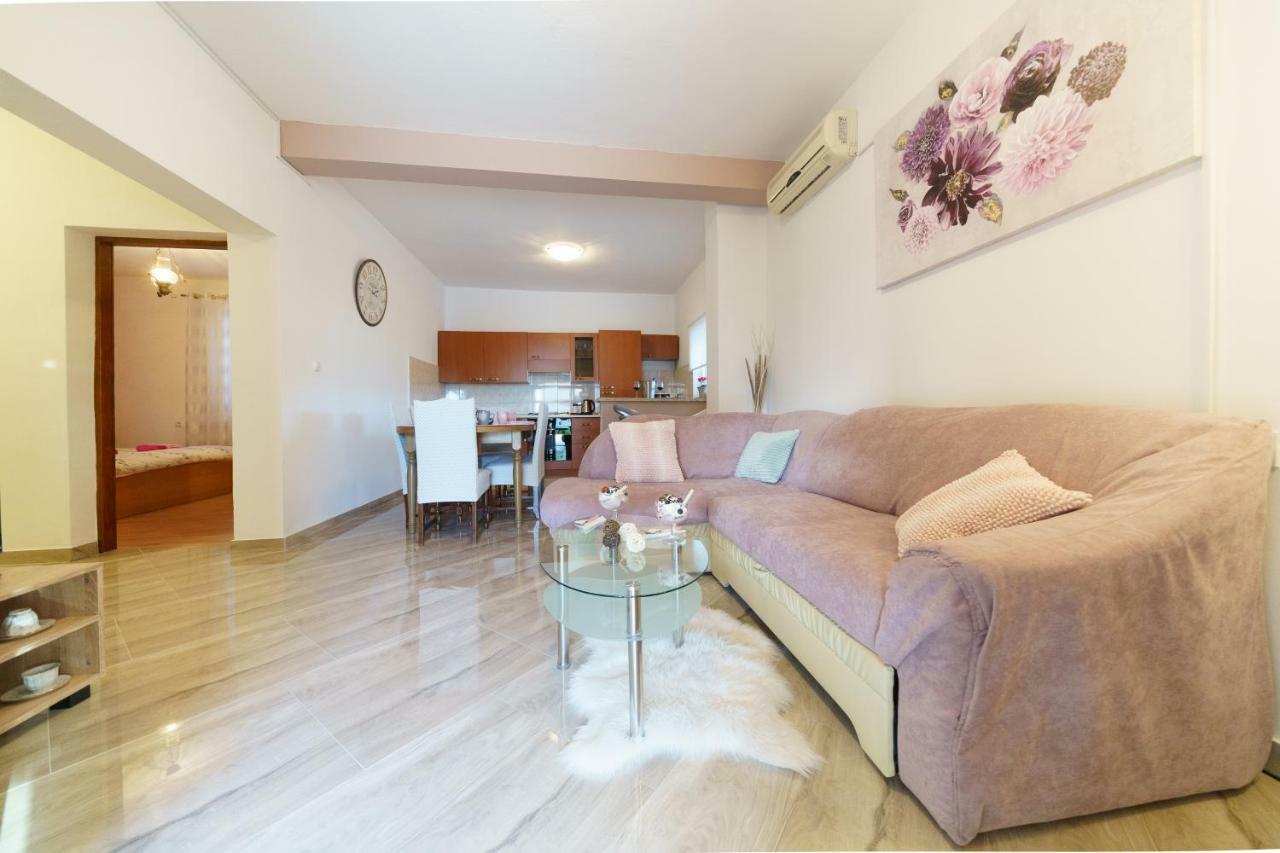 Apartmani Judita Zadar Exterior foto