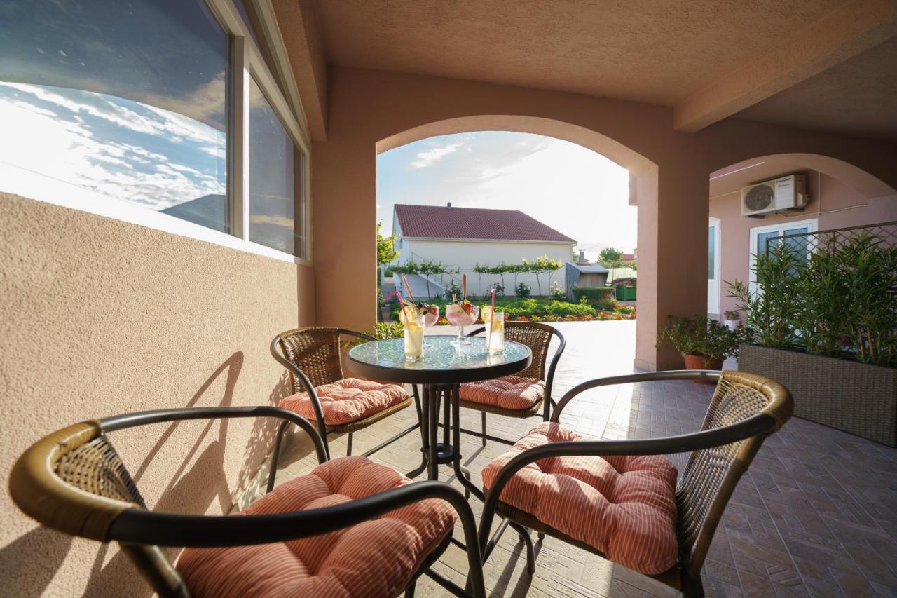 Apartmani Judita Zadar Exterior foto