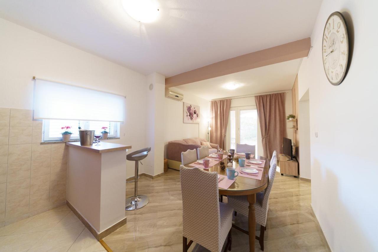 Apartmani Judita Zadar Exterior foto