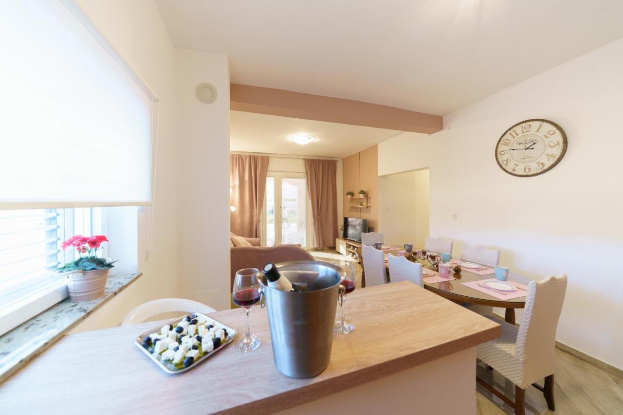 Apartmani Judita Zadar Exterior foto